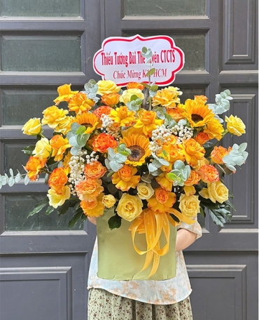 shop hoa tuoi xa tuy an bac dak lak hoa khai truong sang trong