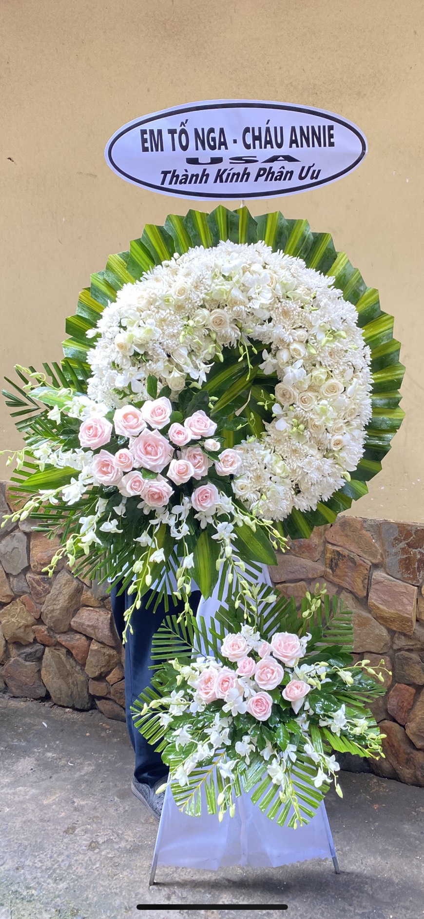 Dịch vụ điện hoa chia buồn Lắk